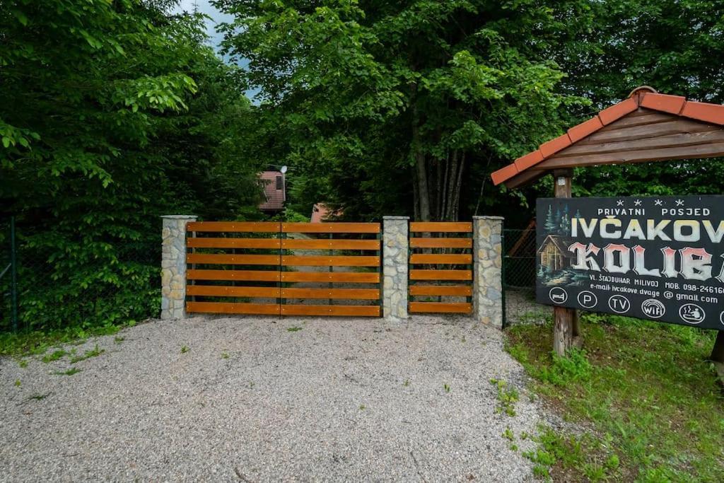 Forest Amerika - Ivcakova Koliba Chalet Vrbovsko